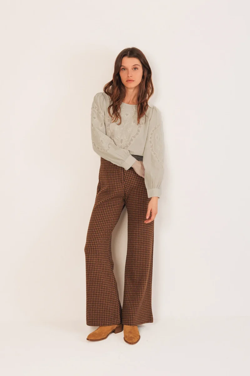 CAMICIA GIROCOLLO RICAMATA - INDI & COLD - immagine 2